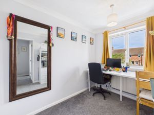 Bedroom- click for photo gallery